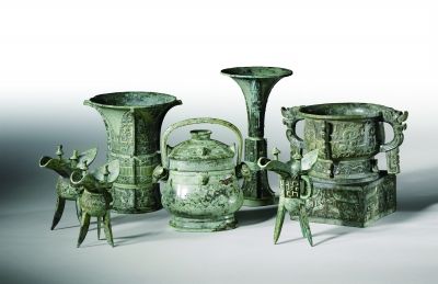 朱利思·艾伯哈特收藏重要中国古代青铜礼器专场作品图（纽约苏富比供图）