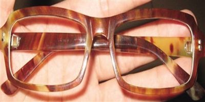 玳瑁眼镜框