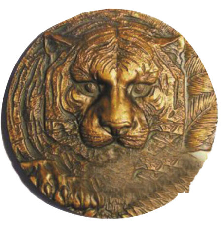 “老虎头”铜章，如今每枚在1.7万至1.8万元。