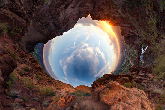 摄影师拍出百张照片，拼凑奇幻的洞穴