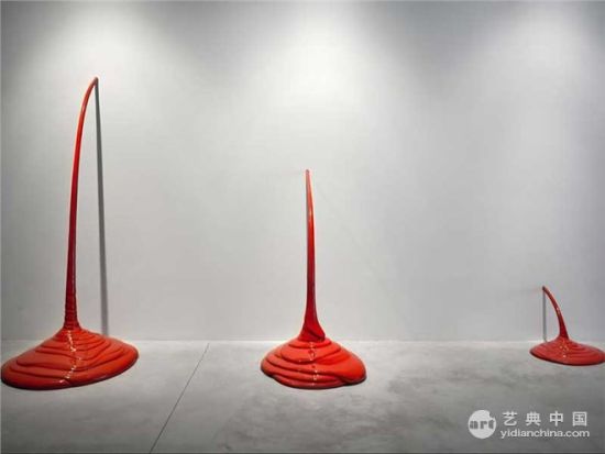 克里斯托弗·金德拉《我所有的糟糕想法》2007年创作|雕塑|收藏于波兰克拉科夫当代艺术美术馆（图源自网络）
