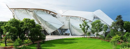 路易威登基金会，美国建筑师Frank Gehry设计