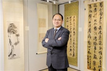 专访佳士得中国书画部副总裁游世勋： 古书画投资，无款字画入门