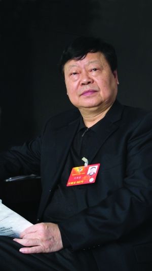 全国政协委员、陕西美术家协会主席王西京先生