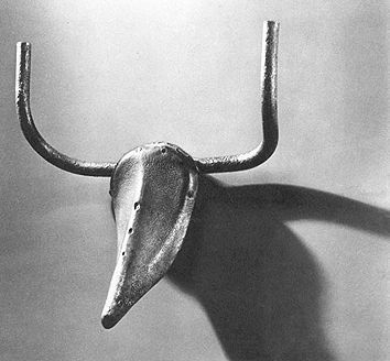 牛 头（雕塑） 毕加索
