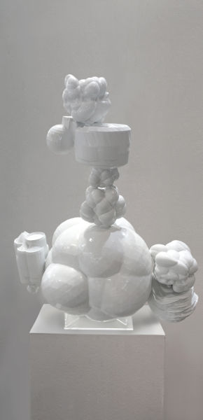 王郁洋，泉 Fountain，陶瓷Ceramics，75×50×110cm，2014
