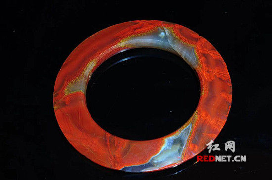 紅縞環在古代戰漢時期，也是王公貴族“魂牽夢縈”的追求。