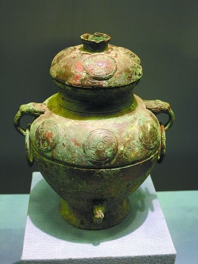 “堇鼎”，是北京地區目前出土最大、最重的青銅器。