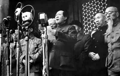 侯波1949年10月1日摄“开国大典”。